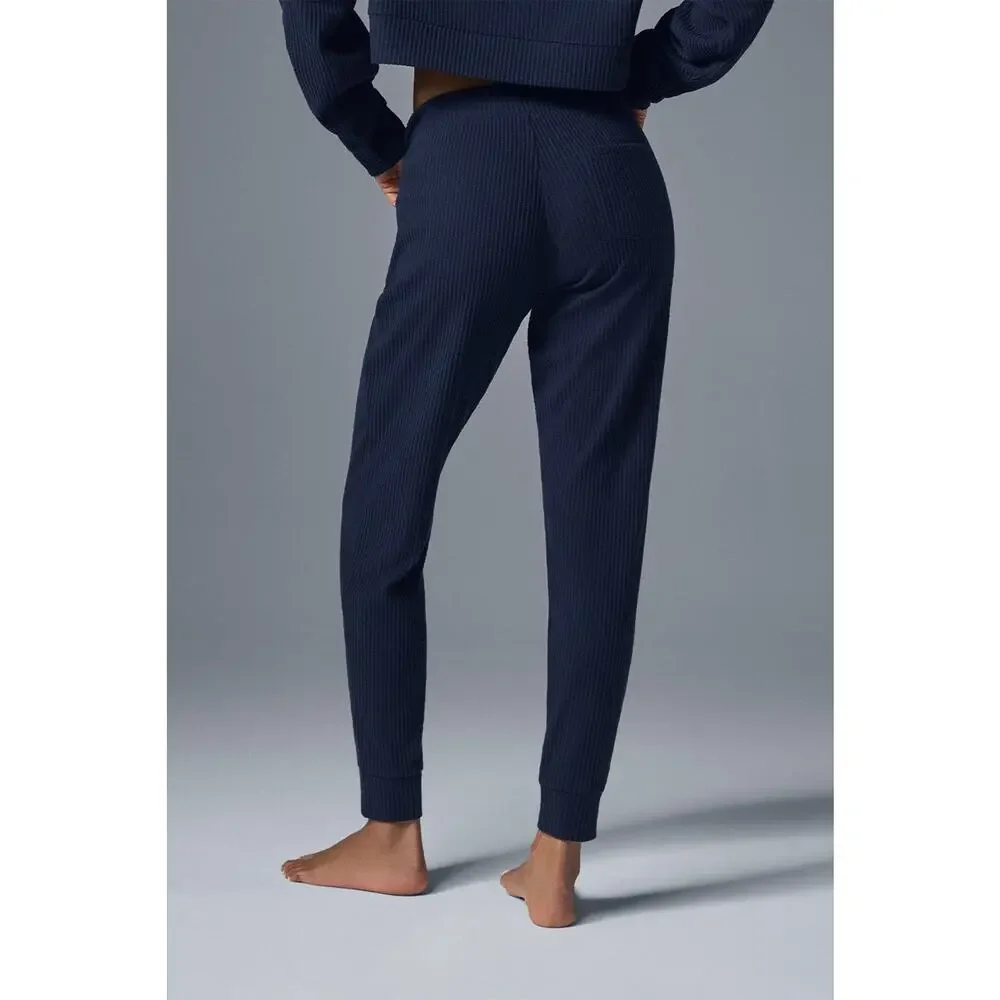Alo Yoga Muse Sweatpant - M